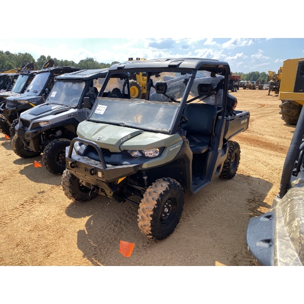 2019 CAN AM DEFENDER HD8 UTV
