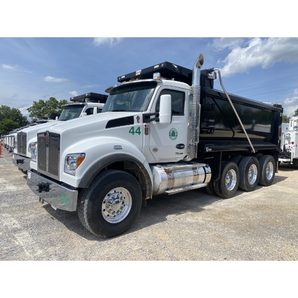 2025 KENWORTH T880S Dump Truck