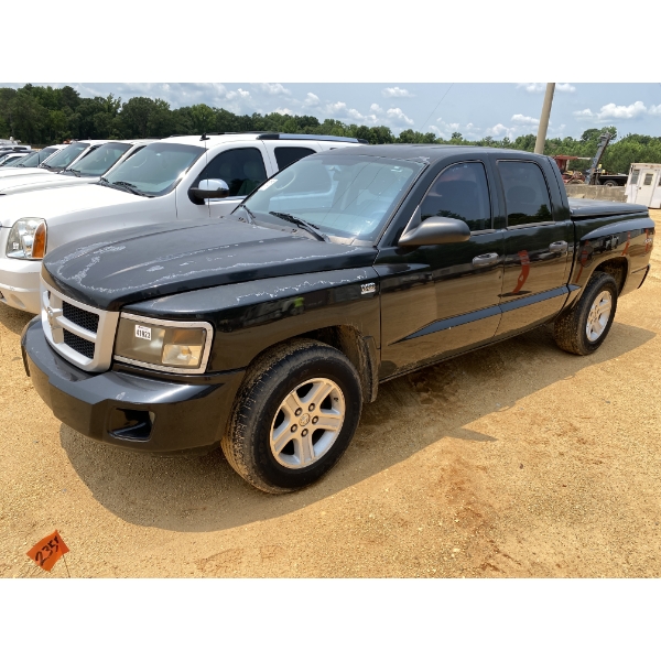 2009 DODGE DAKOTA BIG HORN Pickup Truck