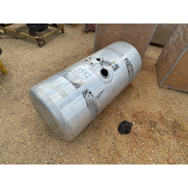 PETERBILT TRUCK FUEL TANK