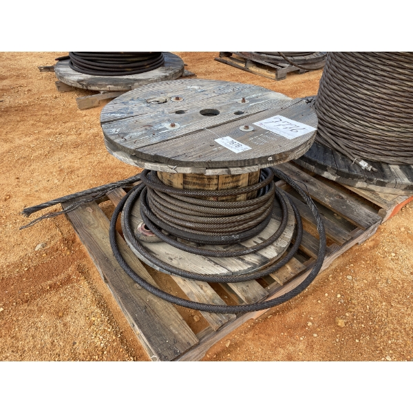 SPOOL OF STEEL CABLE