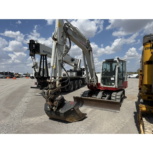 2023 TAKEUCHI TB290 Excavator