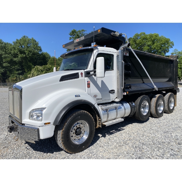 2022 KENWORTH T880 Dump Truck