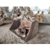 Image 2 : B 60" TILT CLEANOUT BUCKET