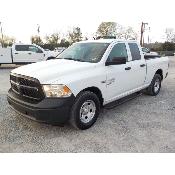 2021 RAM 1500 CLASSIC Pickup Truck
