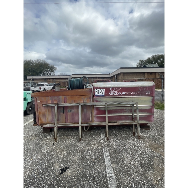 JOHN BEAN SPRAYERS HERBICIDE PUMP & TANK BODY