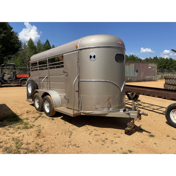 1999 WW TRAILERS  Horse Trailer