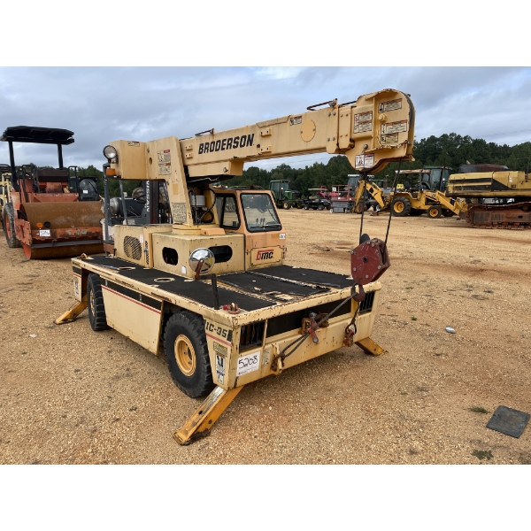 2013 BRODERSON IC-35-2F Yard / Carry Deck Crane