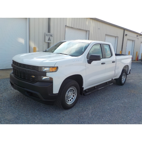 2021 CHEVROLET SILVERADO Pickup Truck
