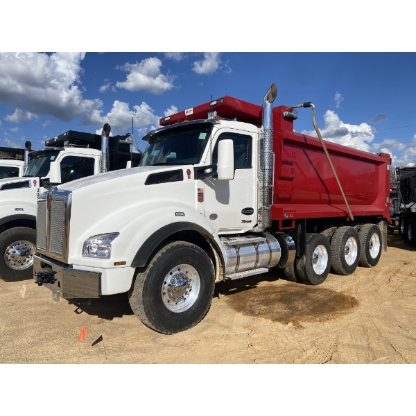 2025 KENWORTH T880 Dump Truck