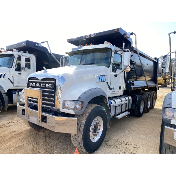 2020 MACK GR64F Dump Truck