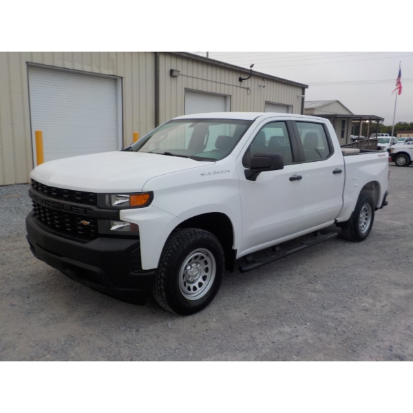 2021 CHEVROLET SILVERADO Pickup Truck