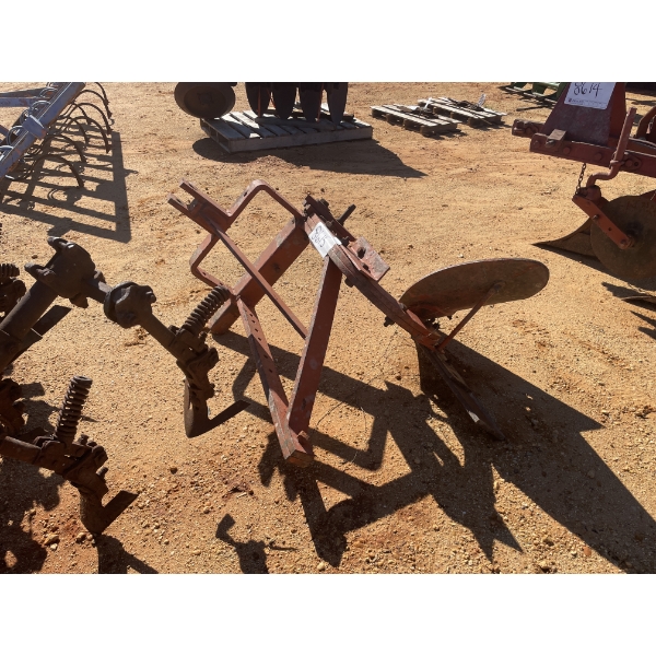 SINGLE ROW BOTTOM  Plow