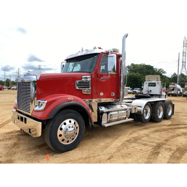 2014 FREIGHTLINER CORONADO 122SD Day Cab Truck