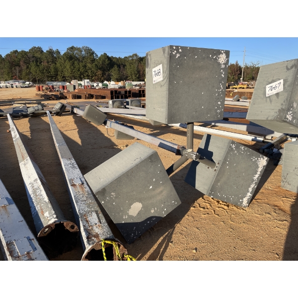 30' LIGHT POST