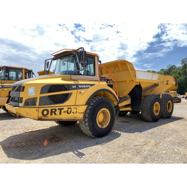 2021 VOLVO A25G Articulated Truck
