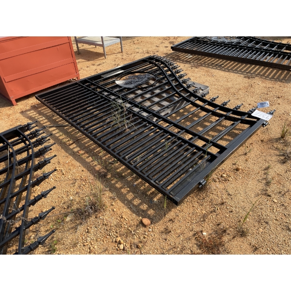 BI-PARTING GATE, 16' HORSE SCENE