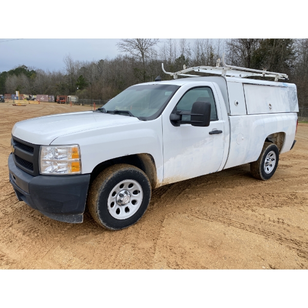 2012 CHEVROLET SILVERADO Pickup Truck