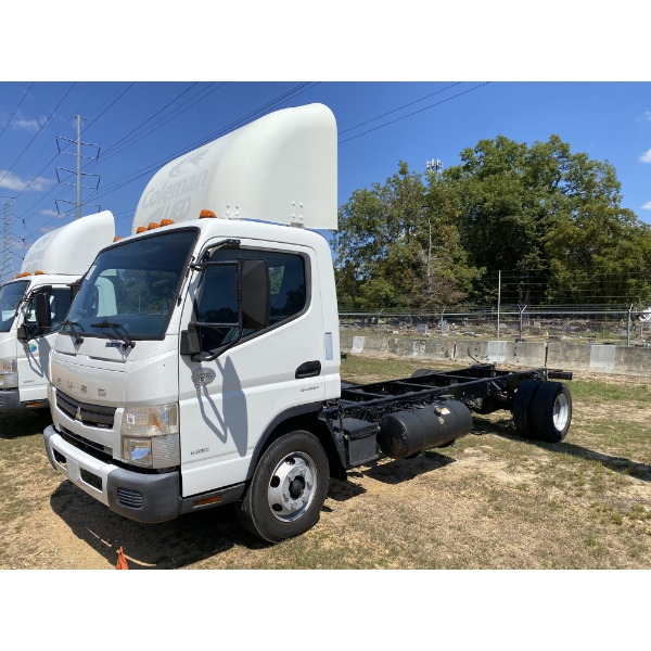 2017 MITSUBISHI FUSO FE160 Cab and Chassis Truck