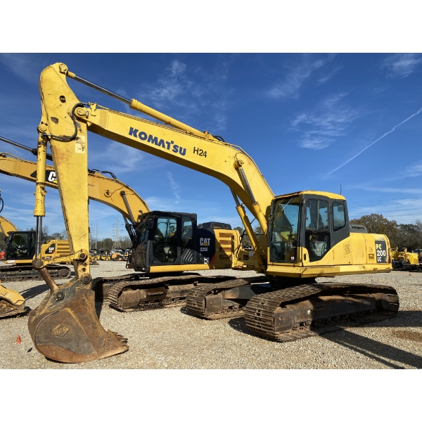 2005 KOMATSU PC200LC-7L Excavator