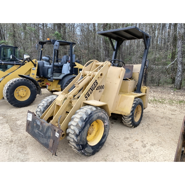 SWINGER 2000 Wheel Loader