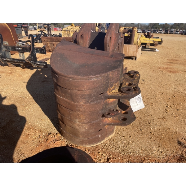 BUCKET, 36", fits excavator