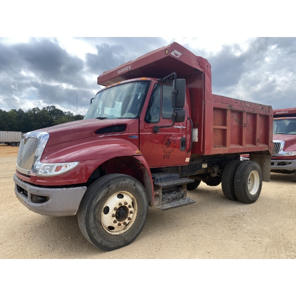 2014 INTERNATIONAL DURASTAR 4300 Dump Truck
