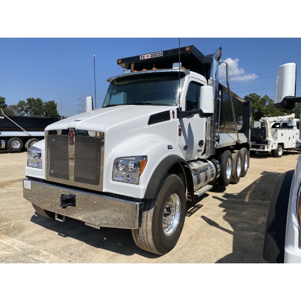2025 KENWORTH T880S Dump Truck