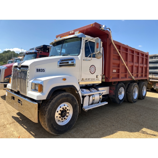 2013 WESTERN STAR 4700 SF Dump Truck - J.M. Wood Auction
