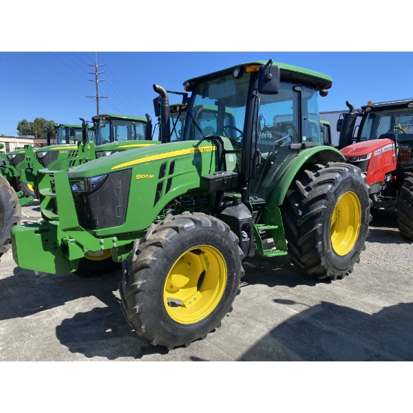 2018 JOHN DEERE 5100M Farm Tractor
