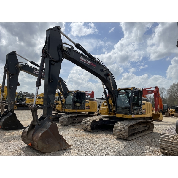 2022 JOHN DEERE 210G Excavator