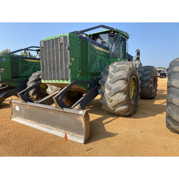 2021 JOHN DEERE 748L-II Skidder