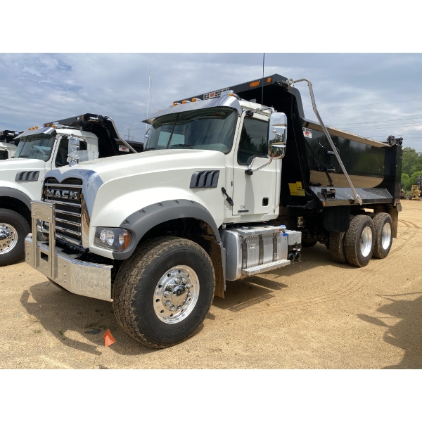 2023 MACK GR64F Dump Truck