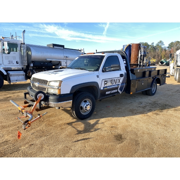 2003 CHEVROLET SILVERADO ROAD STRIPING TRUCK