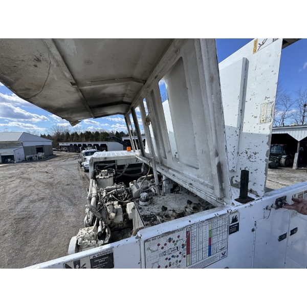 2004 ROADTEC RX900 Cold Planer - J.M. Wood Auction Company, Inc.