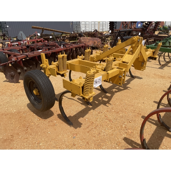 SPRING CHISEL PLOW, 104"