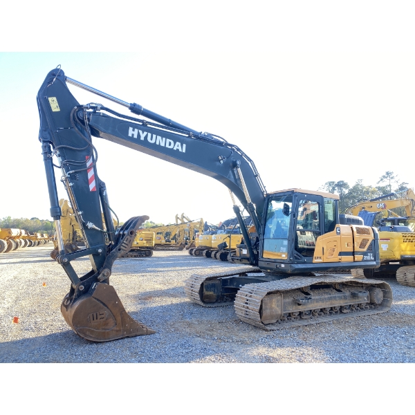 2020 HYUNDAI HX210A Excavator