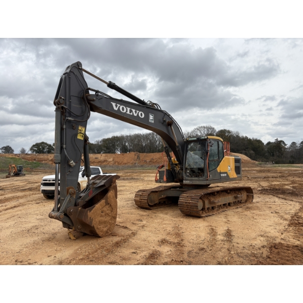 2020 VOLVO EC200EL Excavator