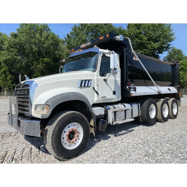 2021 MACK GR64F Dump Truck