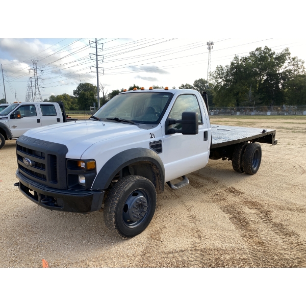 2008 FORD F550 XL Flatbed Truck