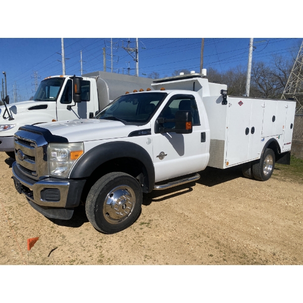 2015 FORD F550 XL Fuel / Lube Truck
