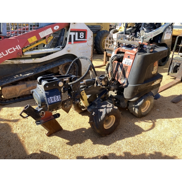 2011 DITCH WHEEL R300 VIBRATORY PLOW