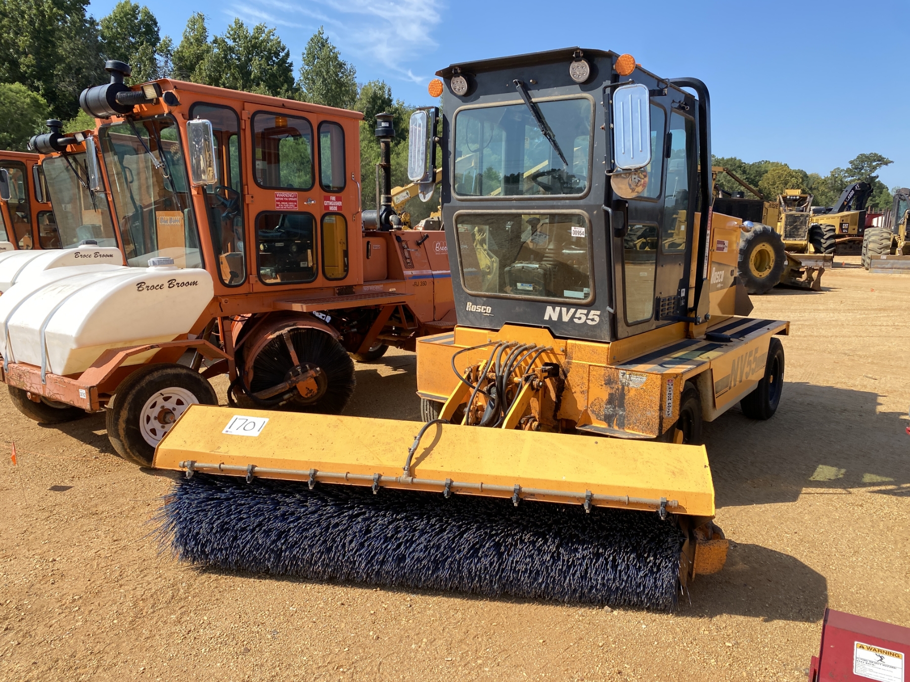 Nv55 Rmo 2020 ROSCO NV55 Broom - J.M. Wood Auction Company, Inc.