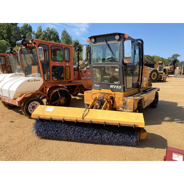 2020 ROSCO NV55 Broom