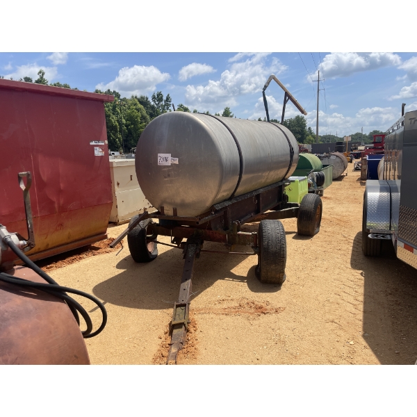 WATER TANK TRAILER