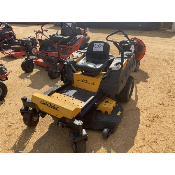 2014 CUB CADET 17ASDALB010 Lawn Mower