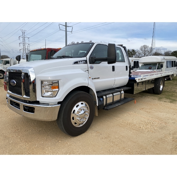 2024 FORD F750 Rollback Truck