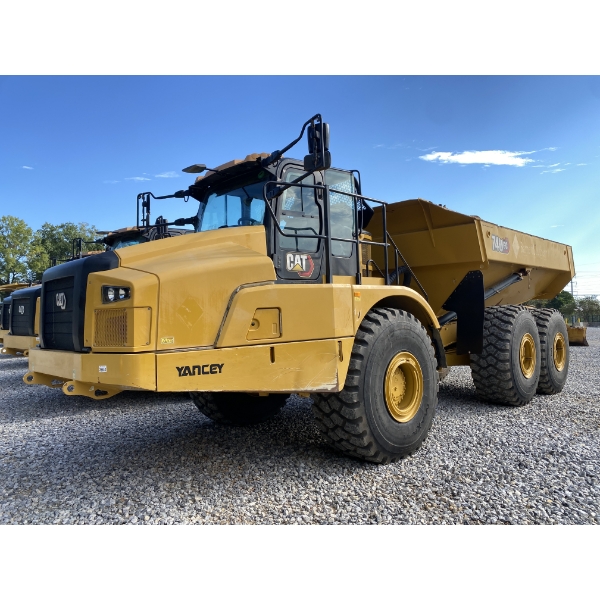 2022 CAT 740 GC Articulated Truck