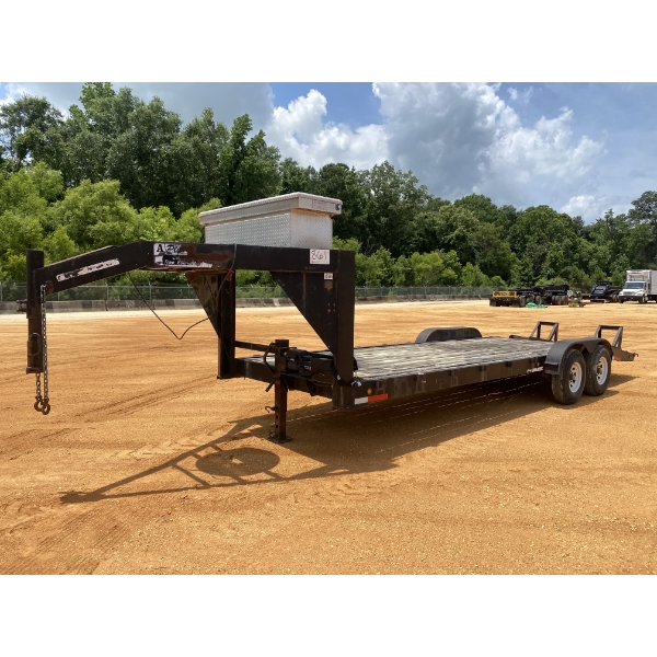 2001 TRAILER WORLD EG724 Gooseneck Trailer