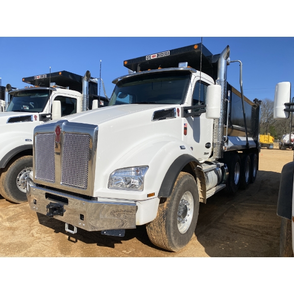 2025 KENWORTH T880 Dump Truck